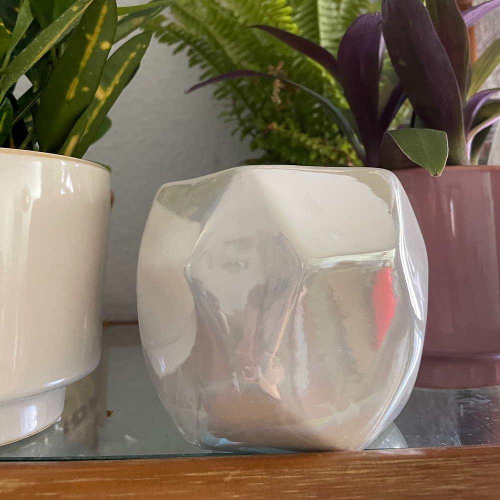 Planter / pot white